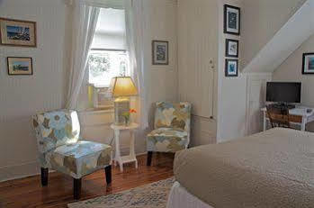 Waypoint House Bed And Breakfast Boyce 외부 사진